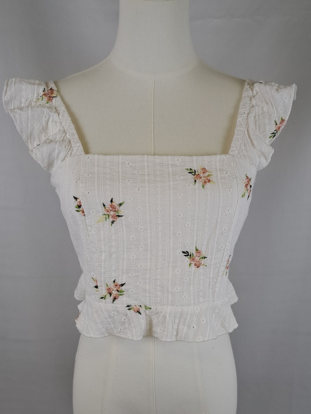 Kirious LA 100% Cotton Pink Floral Embroidered White Eyelet Tie Back Crop Top S
